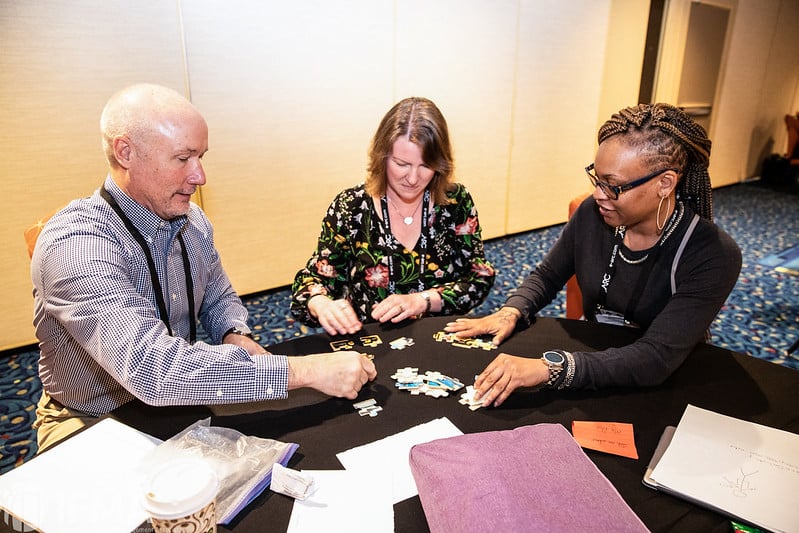 32792845127_7245e64117_c